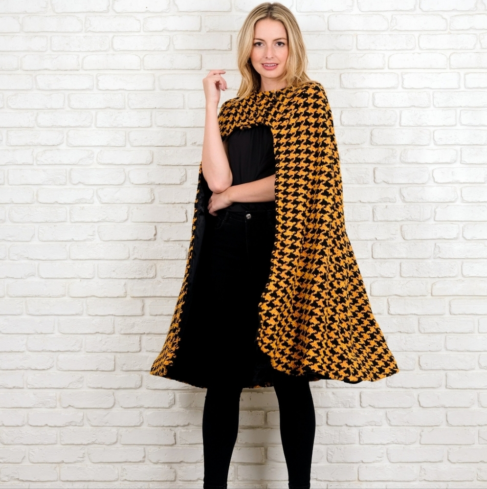 Vintage 60s 70s Houndstooth Cape